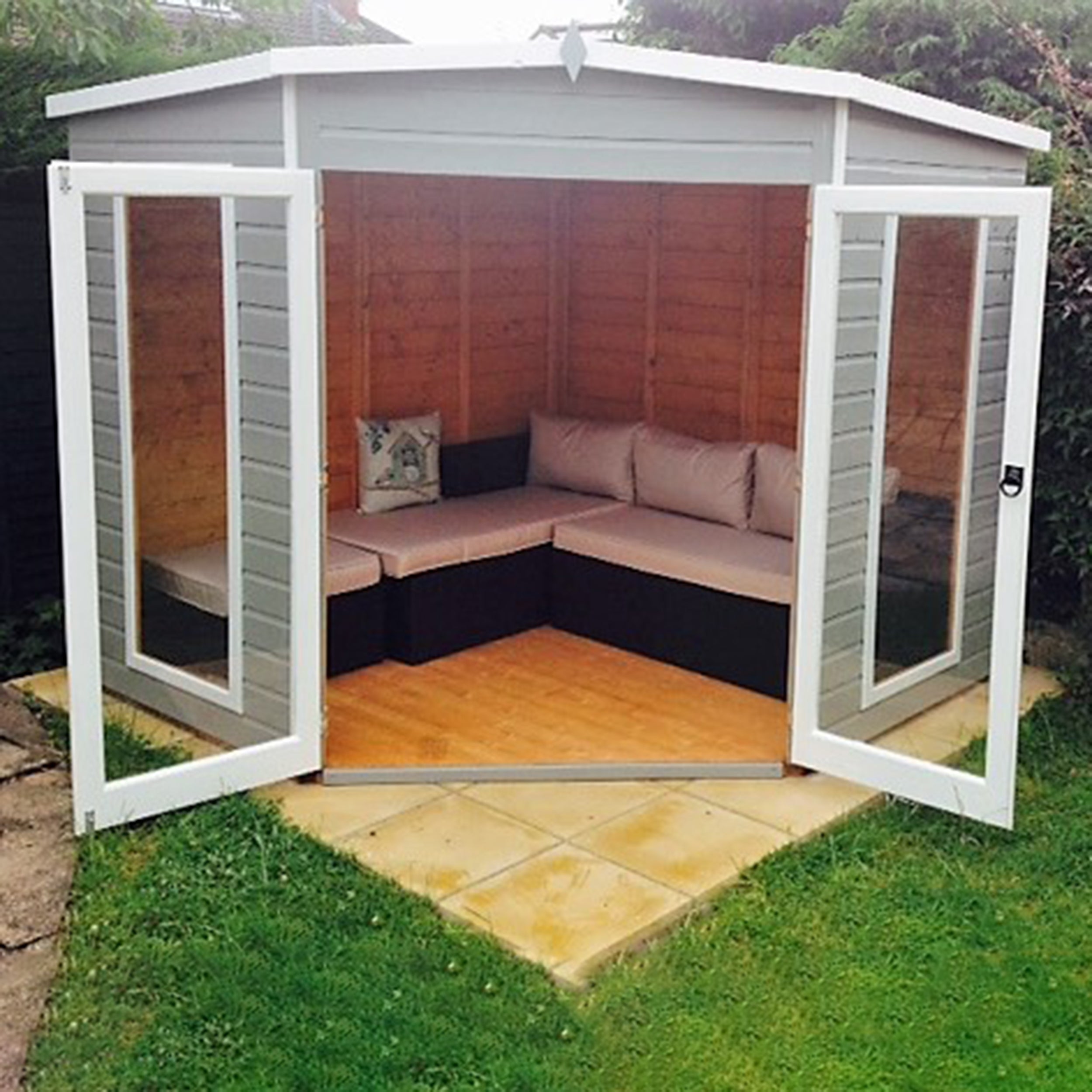 Shire Barclay 8ft x 8ft Corner Summerhouse - Image 3