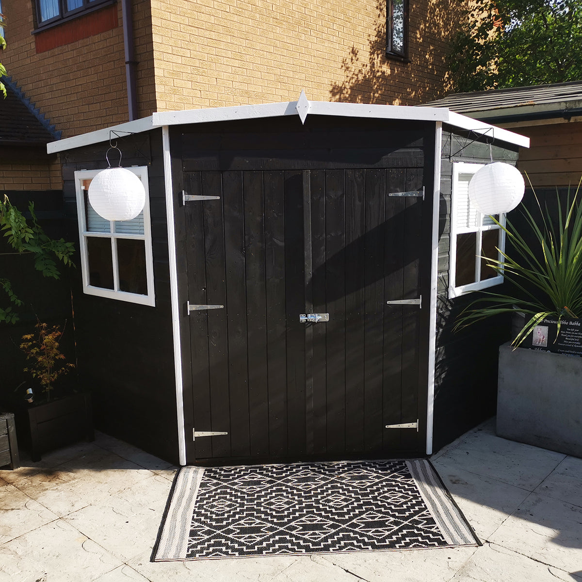 Shire Shiplap 8ft x 8ft Corner Shed - Image 5